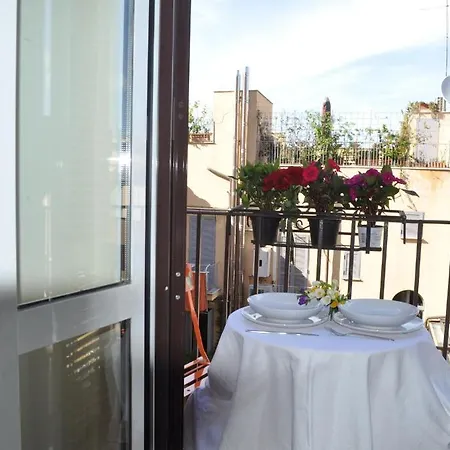Guest house White House 2*
